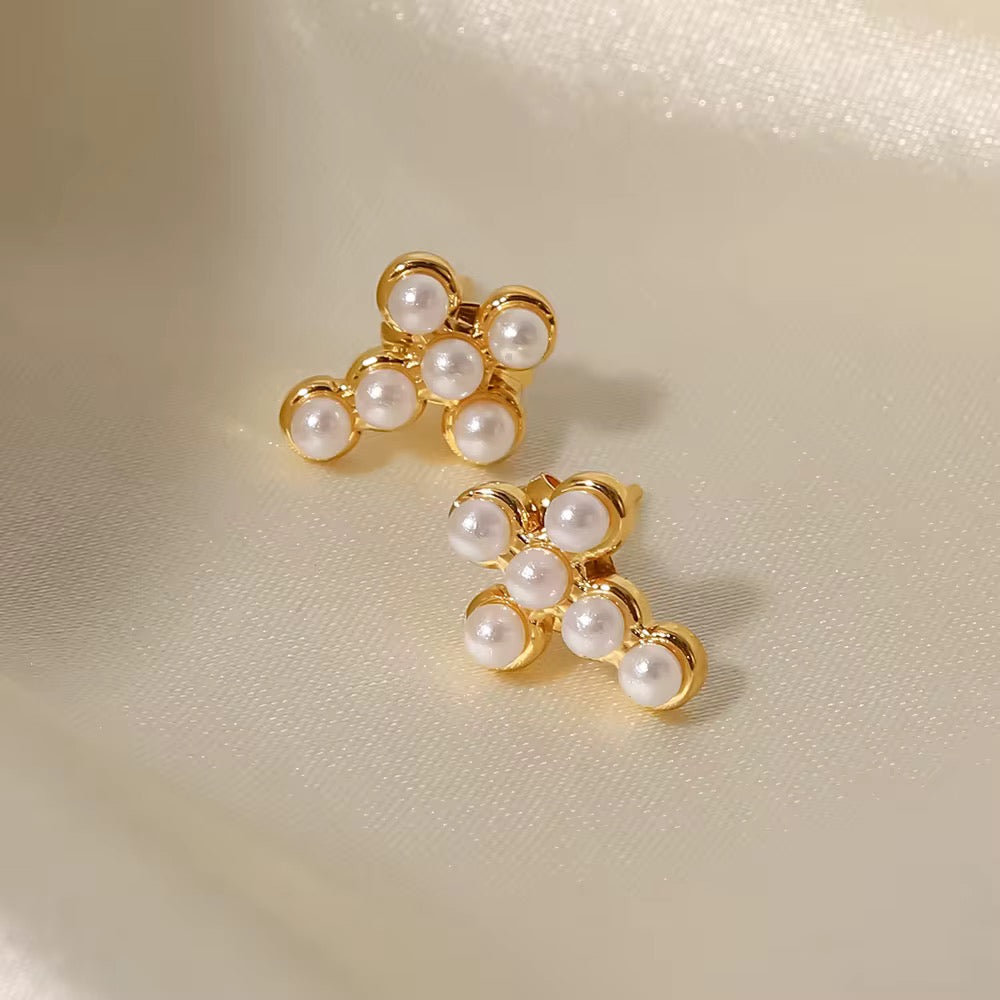 ARETES NOELIA