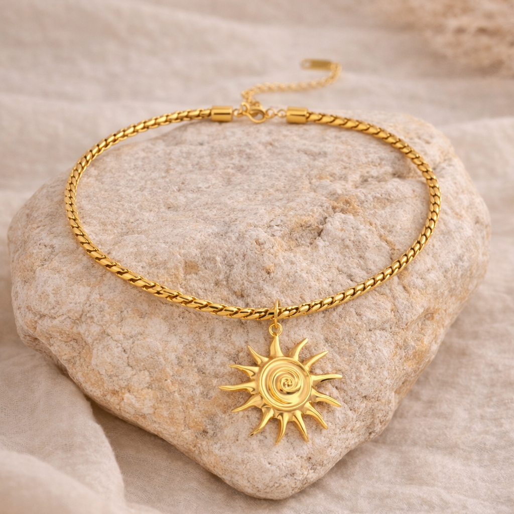 SOL NECKLACE