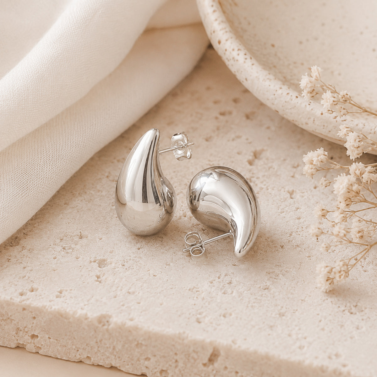 ADELAIDA EARRINGS