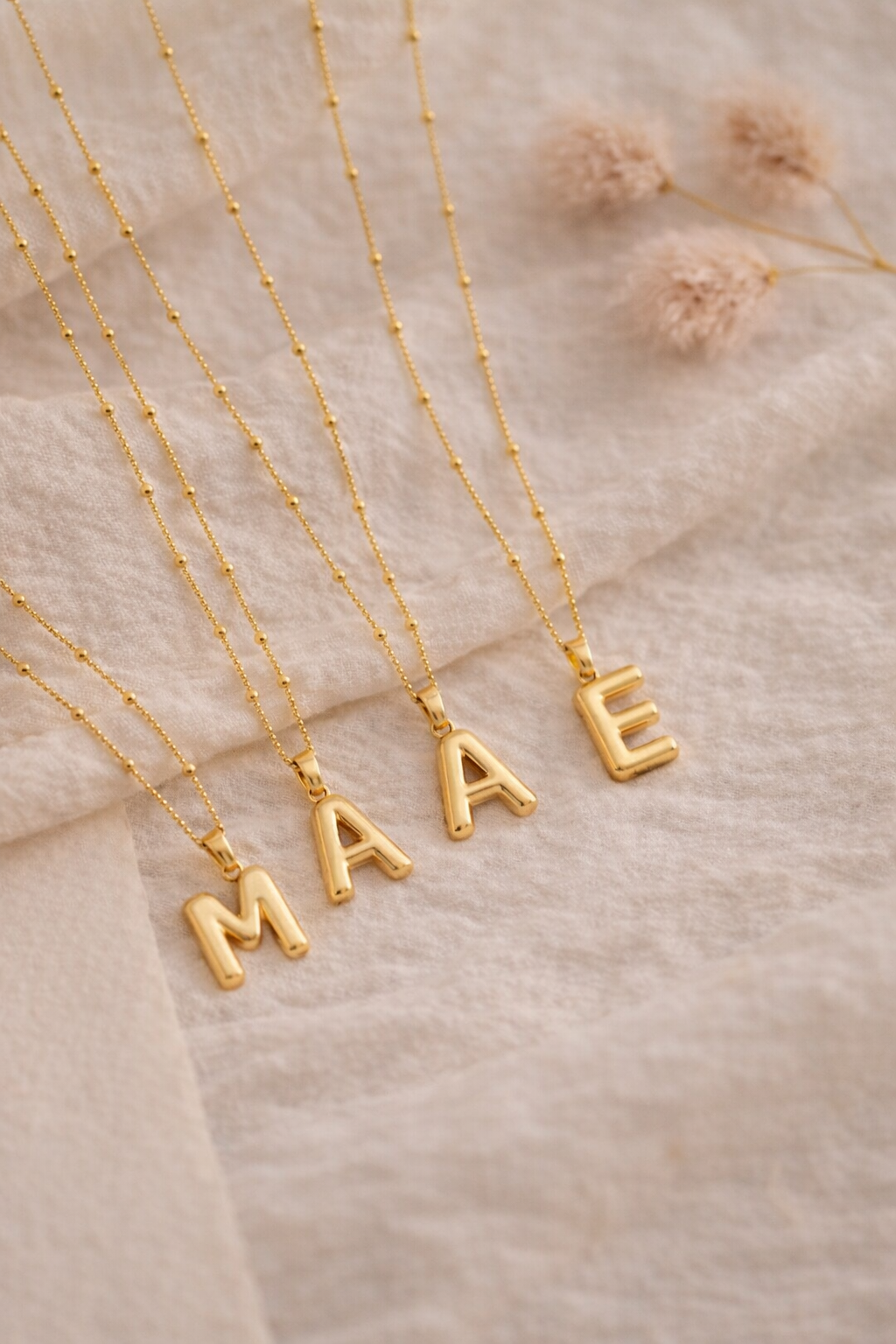 INITIAL NECKLACE