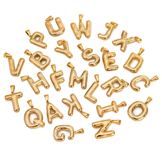 INITIAL NECKLACE